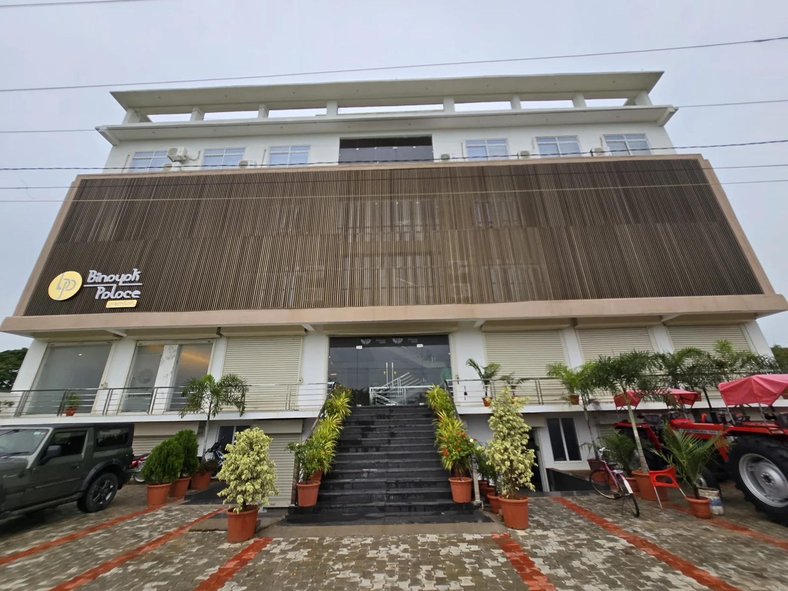Binayak Palace