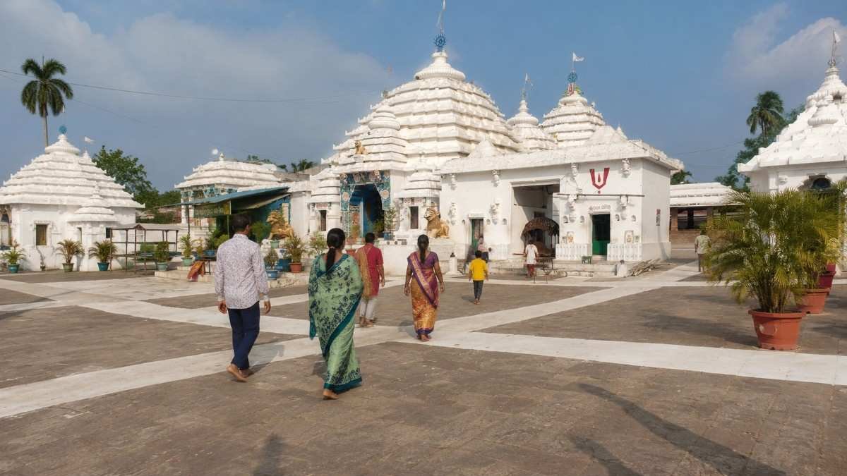 Baladev-Jew-Temple-Kendrapara