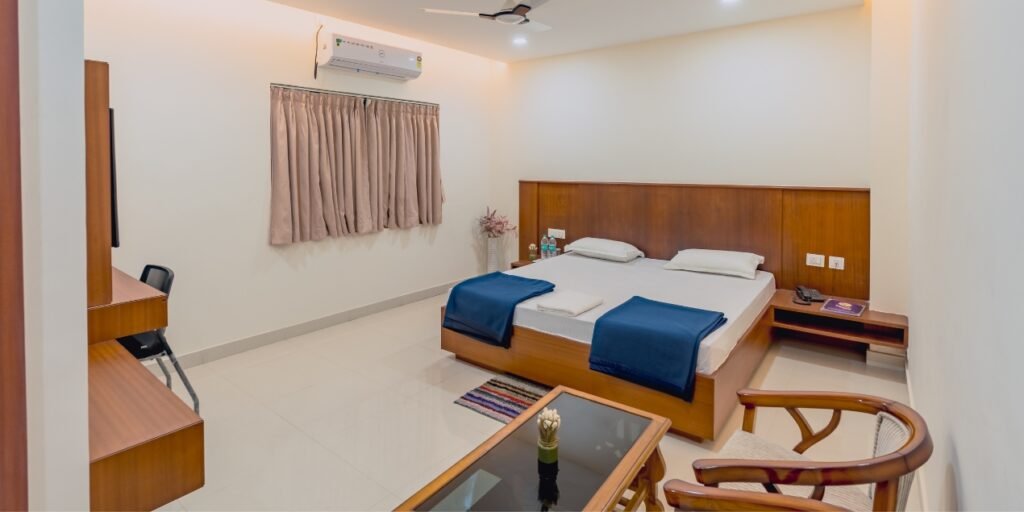 Binayak Palace room